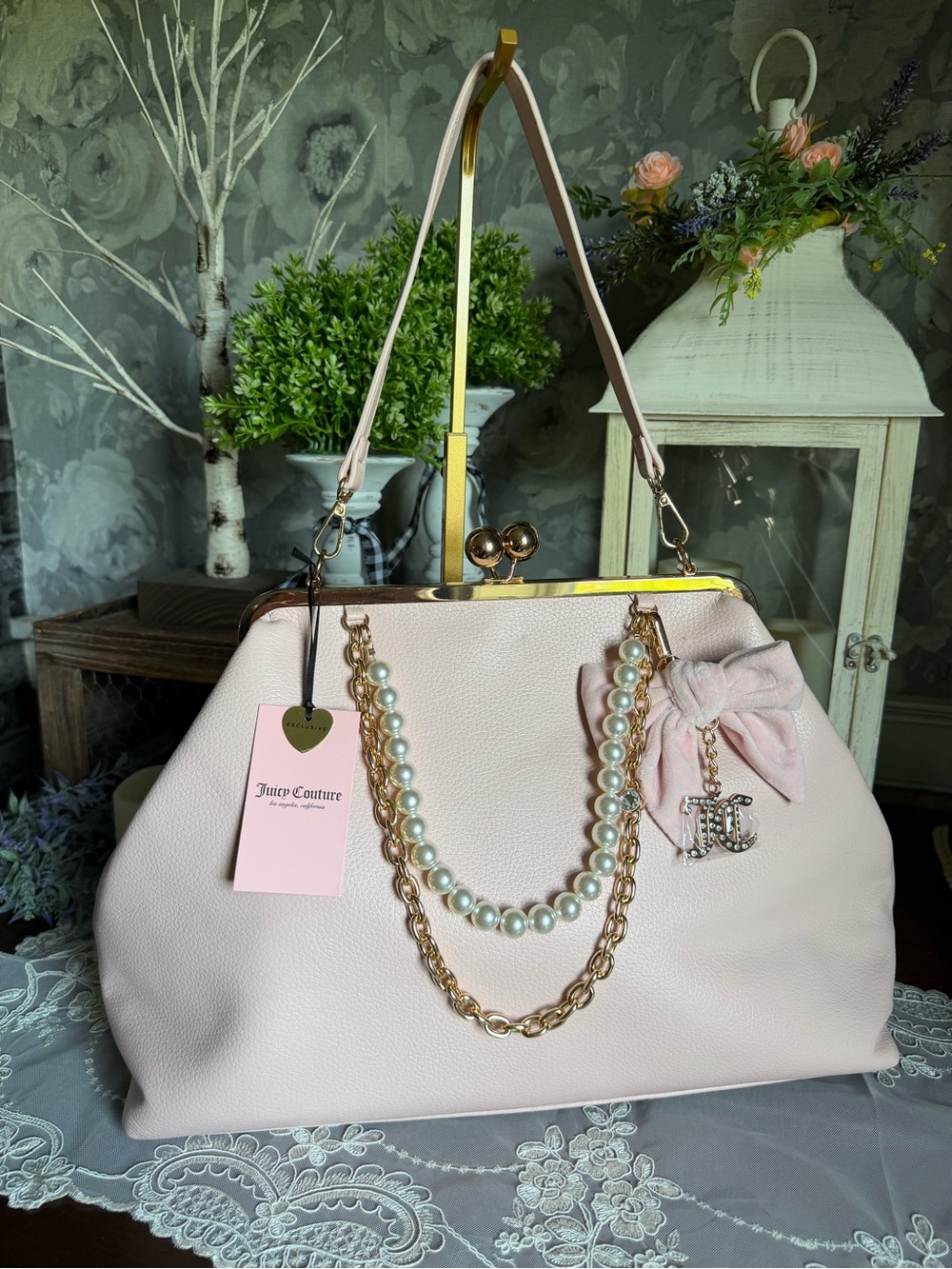 NWT Juicy Couture Baby Pink Faux Leather Kisslock Satchel Shoulder Bag Charms